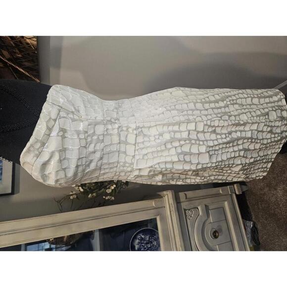 American Eagle Strapless A-Line Dress in Cream with Texture - Picture 4 of 10